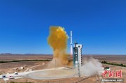 梦见蜗牛我国首颗地球物理场探测业务卫星“张衡一号”02星成功发射